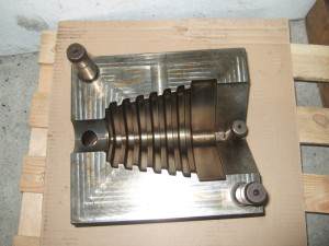 forma wtryskowa na mieszek 001